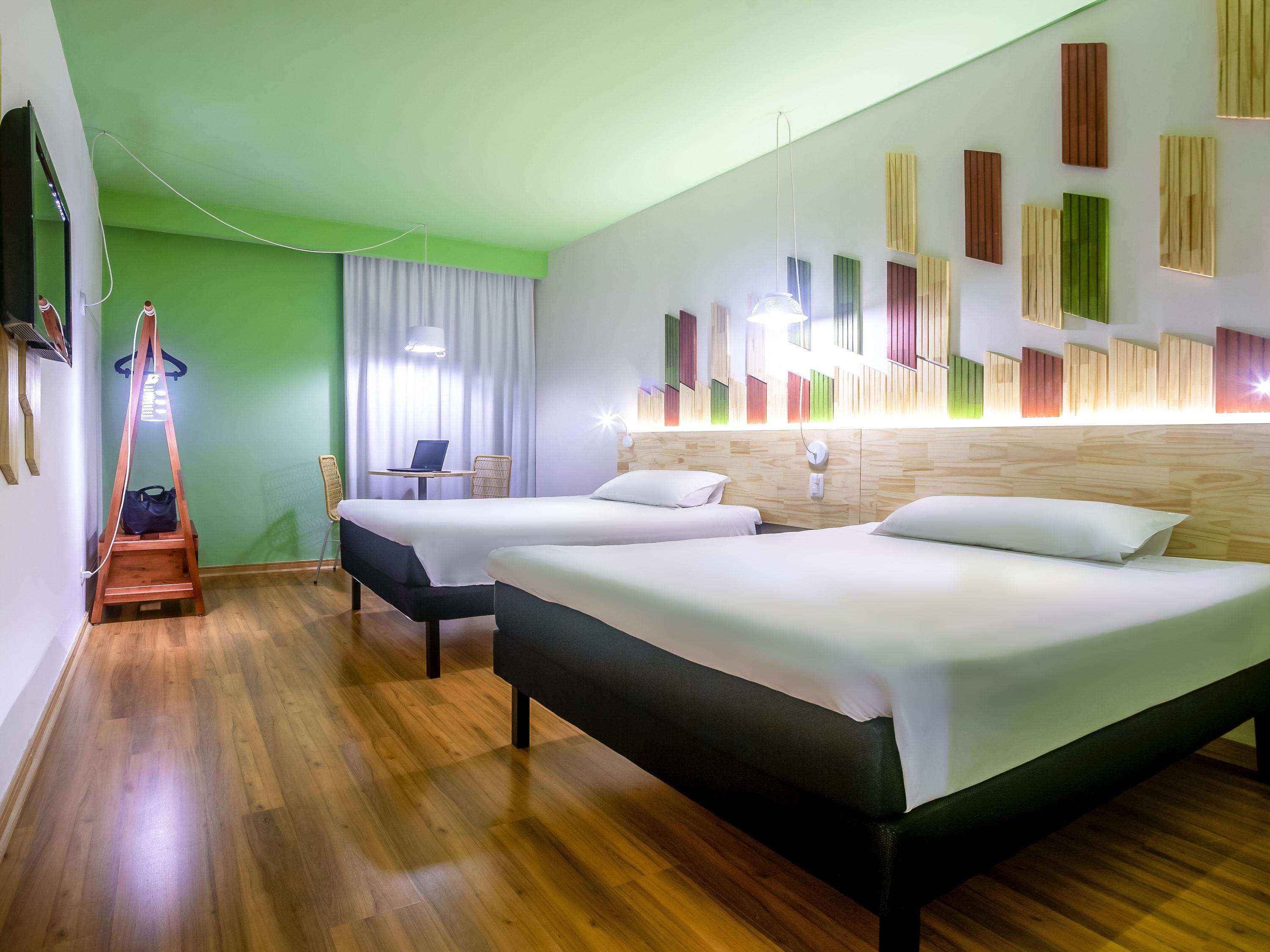 Hotel Nacional Inn Curitiba Santa Felicidade Extérieur photo